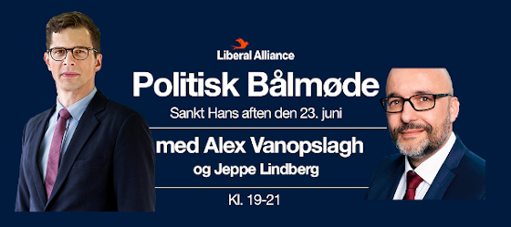 Alex Vanopslagh og Jeppe Lindberg taler ved Liberal Alliances bålmøde tirsdag den 23. juni på Køge Torv.
